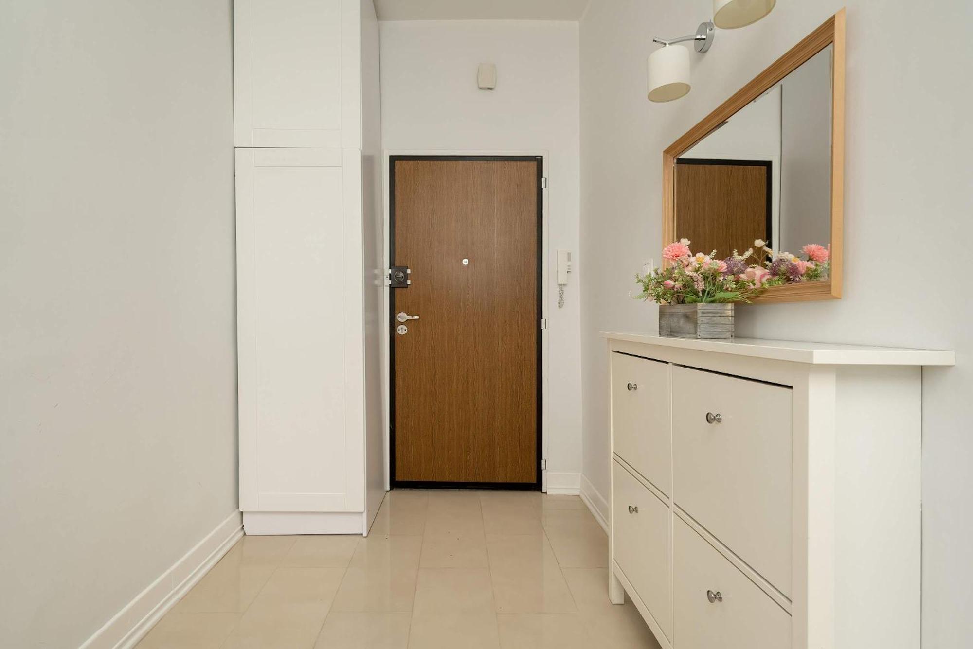 Pawlowa Stylish Apartment With Balcony & Home Office Wroclaw By Noclegi Renters Экстерьер фото